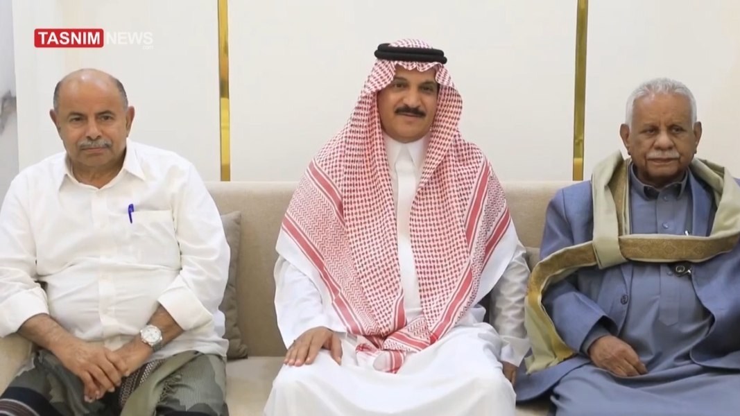 اليمن , الامارات , الكيان الإسرائيلي , الصومال  , البحر الأحمر , باب المندب , 