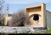 آرامگاهِ تونی؛ همسایه‌یِ رنجورِ ساسانیان