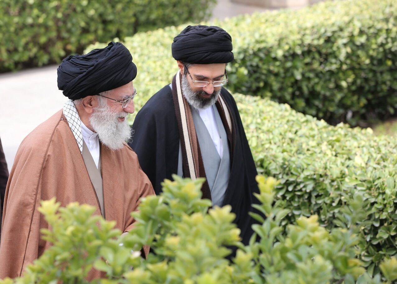 شهید امام خامنه ای (ره) , آیت الله سید مجتبی خامنهای ,
