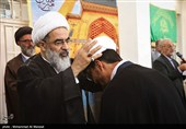 مراسم عمامه‌گذاری جمعی از طلاب در قم همزمان با عید غدیر