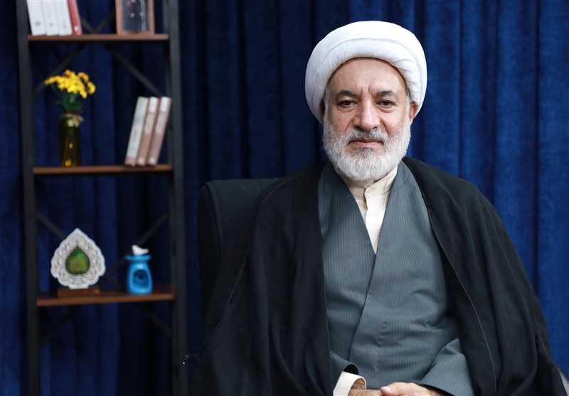 حوزه علمیه , صدسالگی حوزه علمیه قم , حوزه پیشرو و سرآمد , حکمرانی دینی , تمدن اسلامی , فقه پویا , سبک زندگی , جامعه‌المصطفی , 