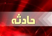 برخورد خودرو با درخت در کرج/ یک نفر جان باخت