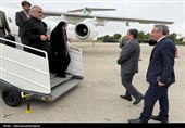 وزیر راه و شهرسازی برای افتتاح پروژه‌های بزرگ حمل‌ونقل وارد اردبیل شد