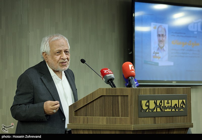 آیین گرامیداشت علیرضا بکایی و رونمایی