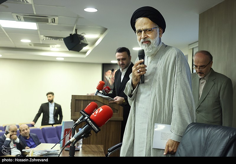 آیین گرامیداشت علیرضا بکایی و رونمایی