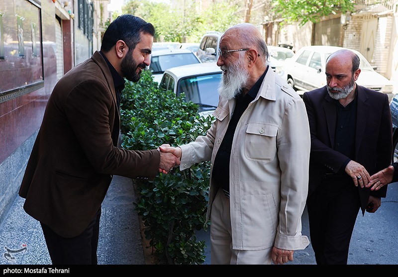 حضور مهدی چمران  در خبرگزاری تسنیم