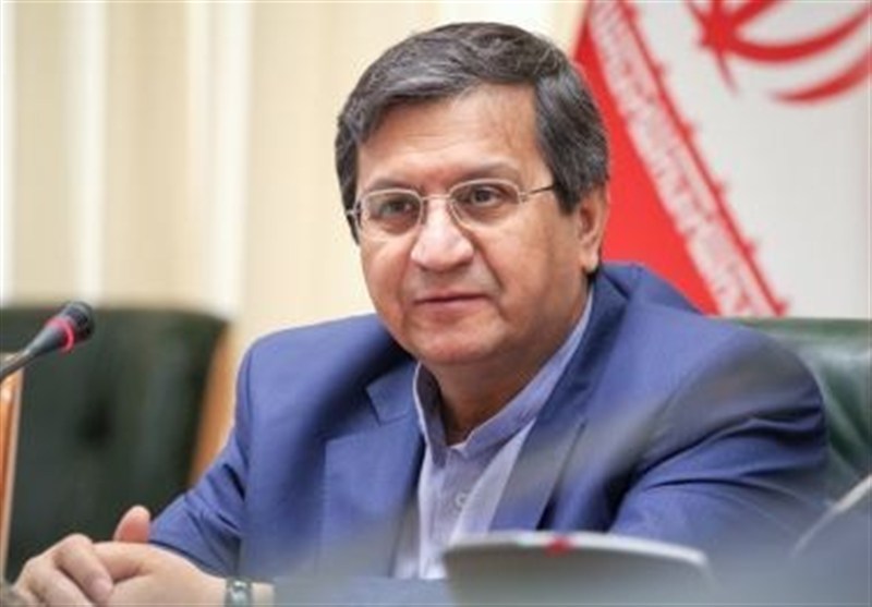 همتی: تأمین مالی غیرتورمی تا پایان سال به 700 همت می‌رسد