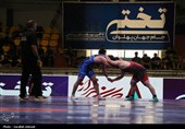 نخستین روز رقابت‌های بین‌المللی کشتی آزاد جام تختی در کرمان