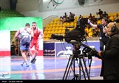 نخستین روز رقابت‌های بین‌المللی کشتی آزاد جام تختی در کرمان