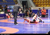 نخستین روز رقابت‌های بین‌المللی کشتی آزاد جام تختی در کرمان