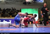 نخستین روز رقابت‌های بین‌المللی کشتی آزاد جام تختی در کرمان