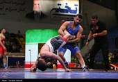نخستین روز رقابت‌های بین‌المللی کشتی آزاد جام تختی در کرمان