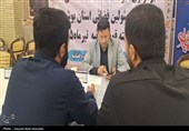 میز خدمت دستگاه قضایی استان بوشهر در مصلی جمعه برپا شد