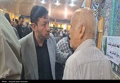 میز خدمت دستگاه قضایی استان بوشهر در مصلی جمعه برپا شد