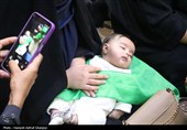 اجتماع مادران و شیرخوارگان حسینی در مهدیه مسجد صاحب‌الزمان (عج) کرمان