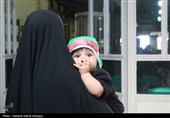 اجتماع مادران و شیرخوارگان حسینی در مهدیه مسجد صاحب‌الزمان (عج) کرمان