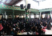 اجتماع مادران و شیرخوارگان حسینی در مهدیه مسجد صاحب‌الزمان (عج) کرمان