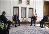 خلال استقباله وزیر الداخلیة الباکستانی.. الرئیس الإیرانی یشید بدور إسلام آباد فی التوصل إلى اتفاق إنهاء الحرب