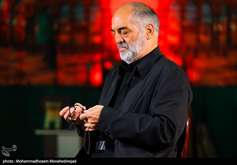 مداحی , هیئت , ماه محرم , شهید , اهل بیت , شهید امام خامنه ای (ره) , حسینیه تسنیم ,
