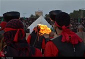 آیین خیمه‌برداری نوش‌آباد با یاد شهدای میناب برگزار شد