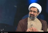 رهبر شهید، معارف بلند صحیفه سجادیه را بر واقعیت‌های جامعه تطبیق داد