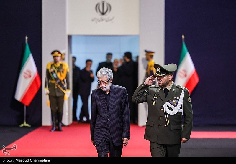 ادای احترام مهمانان و مسئولان خارجی به پیکر امام شهید - 2