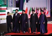 رؤساء الدول والمسؤولون الأجانب یؤدون تحیة الوداع للجثمان الطاهر للإمام الشهید (رض)