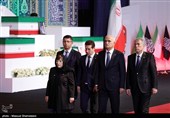رؤساء الدول والمسؤولون الأجانب یؤدون تحیة الوداع للجثمان الطاهر للإمام الشهید (رض)