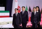 رؤساء الدول والمسؤولون الأجانب یؤدون تحیة الوداع للجثمان الطاهر للإمام الشهید (رض)