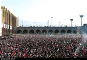 مراسم اقامه نماز بر پیکر امام شهید امت -3