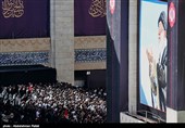 مراسم اقامه نماز بر پیکر امام شهید امت