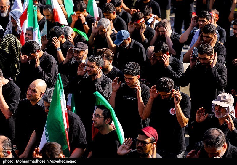  تشييع الامام الخامنئي , قائد الأمة المجاهد الشهيد  , قائد الثورة الإسلامية , 