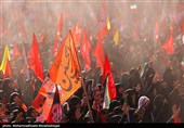 مراسم اقامه نماز بر پیکر امام شهید امت -4