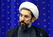 رستمی: دشمن دنبال ضعیف کردن ایران از طریق نهادهای قدرت‌آفرین است