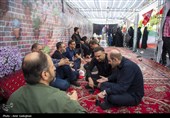 بدرقه زائران مراسم وداع با رهبر شهید انقلاب - شیراز
