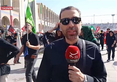 Crowds at Tehran Grand Mosalla Chant for Revenge During Farewell for Martyred Leader