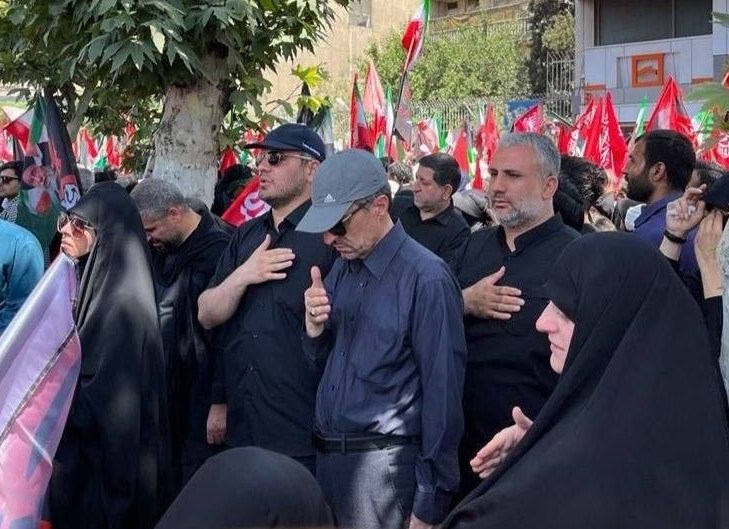 ستاد اجرایی فرمان امام , تشییع رهبر شهید , تشییع امام شهید , تشییع آیت‌الله‌العظمی سید علی خامنه‌ای , بدرقه آقای شهید ایران , امام شهید , 