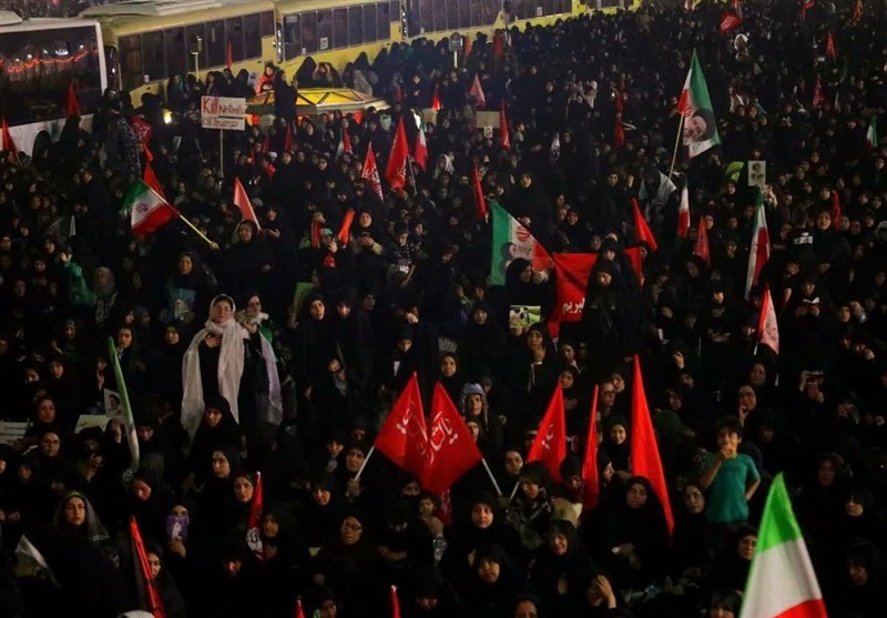 تشییع رهبر شهید , تشییع امام شهید , تشییع آیتاللهالعظمی سید علی خامنهای , بدرقه آقای شهید ایران , اخبار استان قم , آیتالله سید علی خامنهای ,