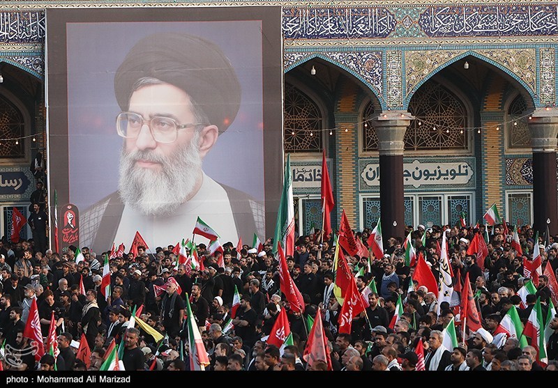 کاروان علمای اهل سنت سیستان و بلوچستان برای شرکت در مراسم تشییع رهبر عازم مشهد شد