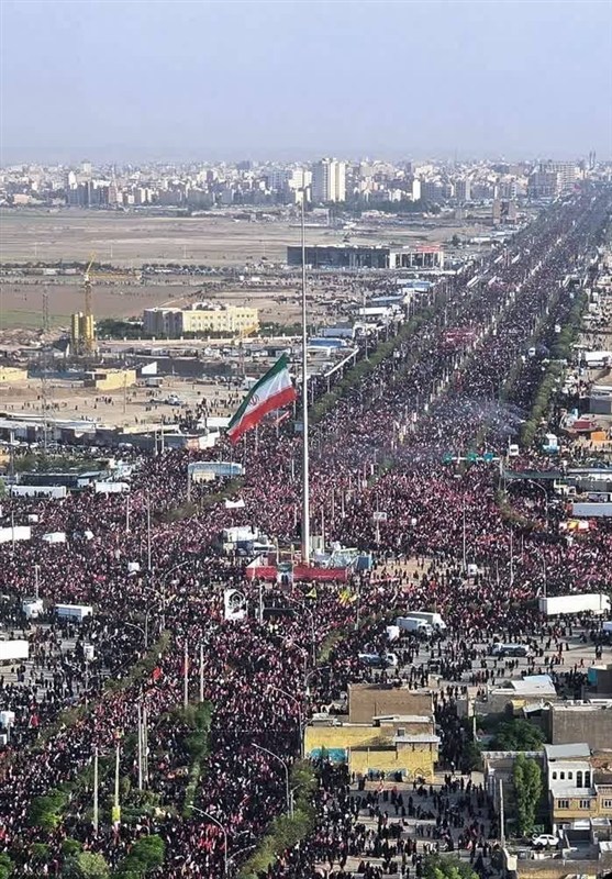 تشییع رهبر شهید , تشییع امام شهید , تشییع آیتاللهالعظمی سید علی خامنهای , بدرقه آقای شهید ایران , اخبار استان قم , آیتالله سید علی خامنهای ,