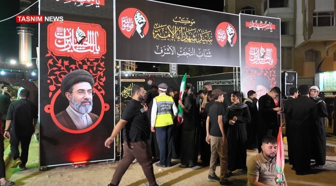 تشییع آیت‌الله‌العظمی سید علی خامنه‌ای , تشییع امام شهید , تشییع رهبر شهید , آیت‌الله سید علی خامنه‌ای , شهید امام خامنه ای (ره) , کشور عراق , شهر نجف اشرف , بدرقه آقای شهید ایران , 