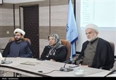 نشست تبیین جامعیت شخصیت امام شهید در میان رهبران جهان
