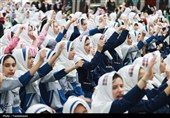 تجمع دو هزار نفری دانش آموزان زنجانی