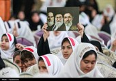 تجمع دو هزار نفری دانش آموزان زنجانی