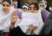 تجمع دو هزار نفری دانش آموزان زنجانی