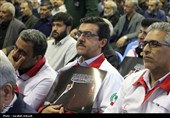 ادای احترام کارکنان دولت کرمان به امام شهید ایران