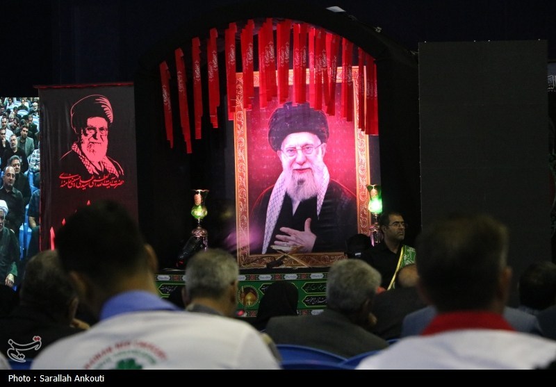 شعرخوانی زیبای دختر بلوچ در وصف امام شهید