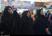 ادای احترام کارکنان دولت کرمان به امام شهید ایران