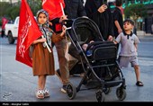 مشهد در آستانه وداعی تاریخی