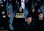 مشهد در آستانه وداعی تاریخی